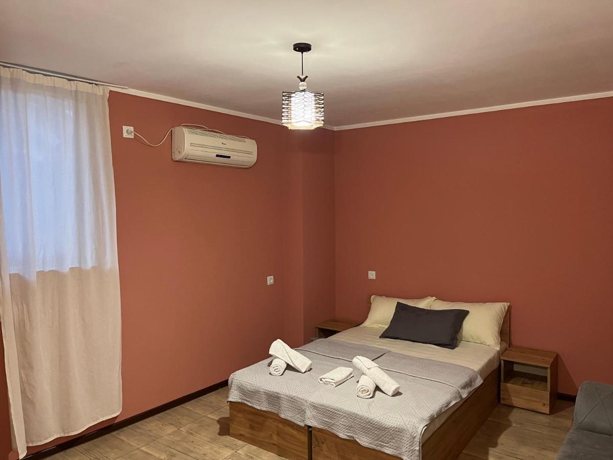 Hotel G32 à Tbilissi Extérieur photo