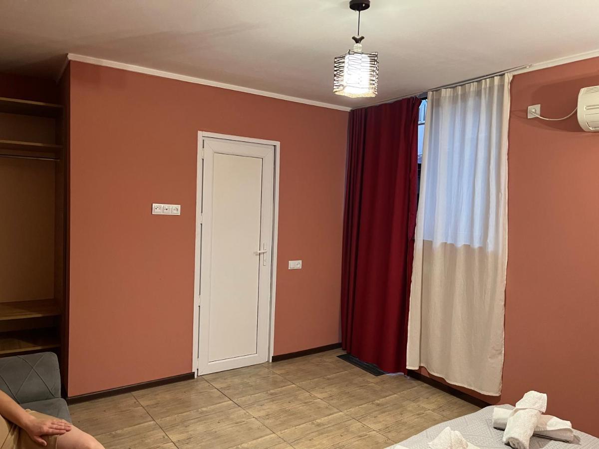 Hotel G32 à Tbilissi Extérieur photo